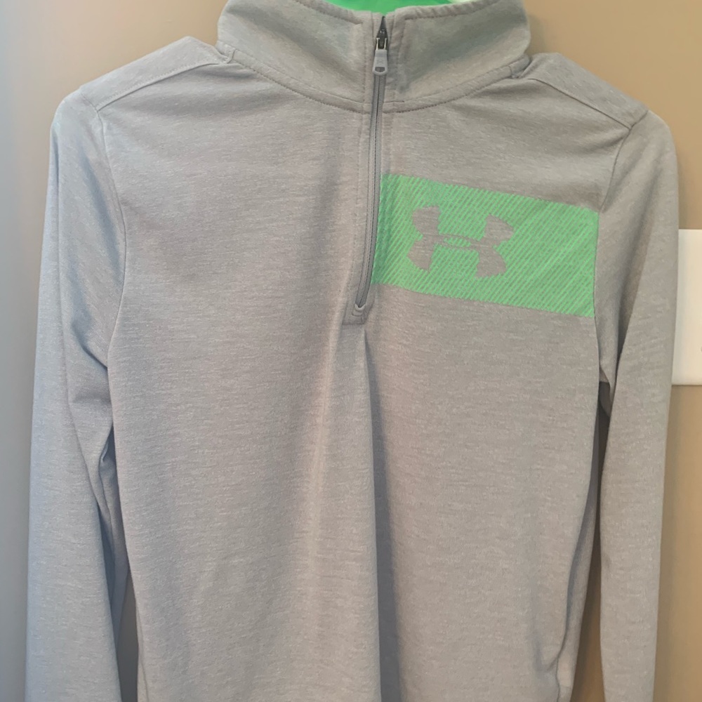Under Armour Youth Shirt